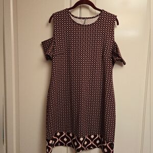 Black and Red Patterned Cold Shoulder Bodycon Dress